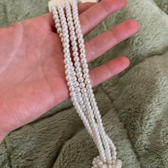 Cato Pearl Necklace | Classy Fancy | - Picture 3 of 5